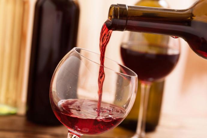 Combien de temps peut-on garder une bouteille de vin ouverte ? : Femme  Actuelle Le MAG