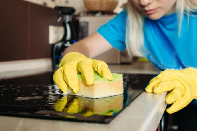 Cuisine. Éponges et torchons : attention aux bactéries !